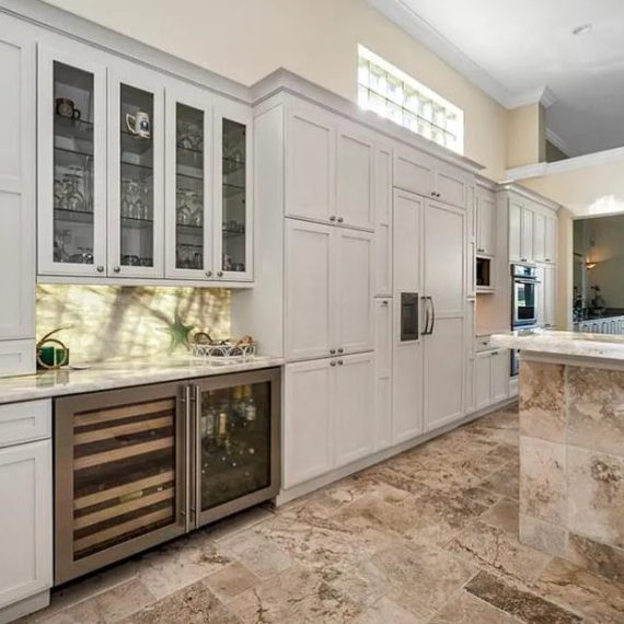 Kitchen - Staging